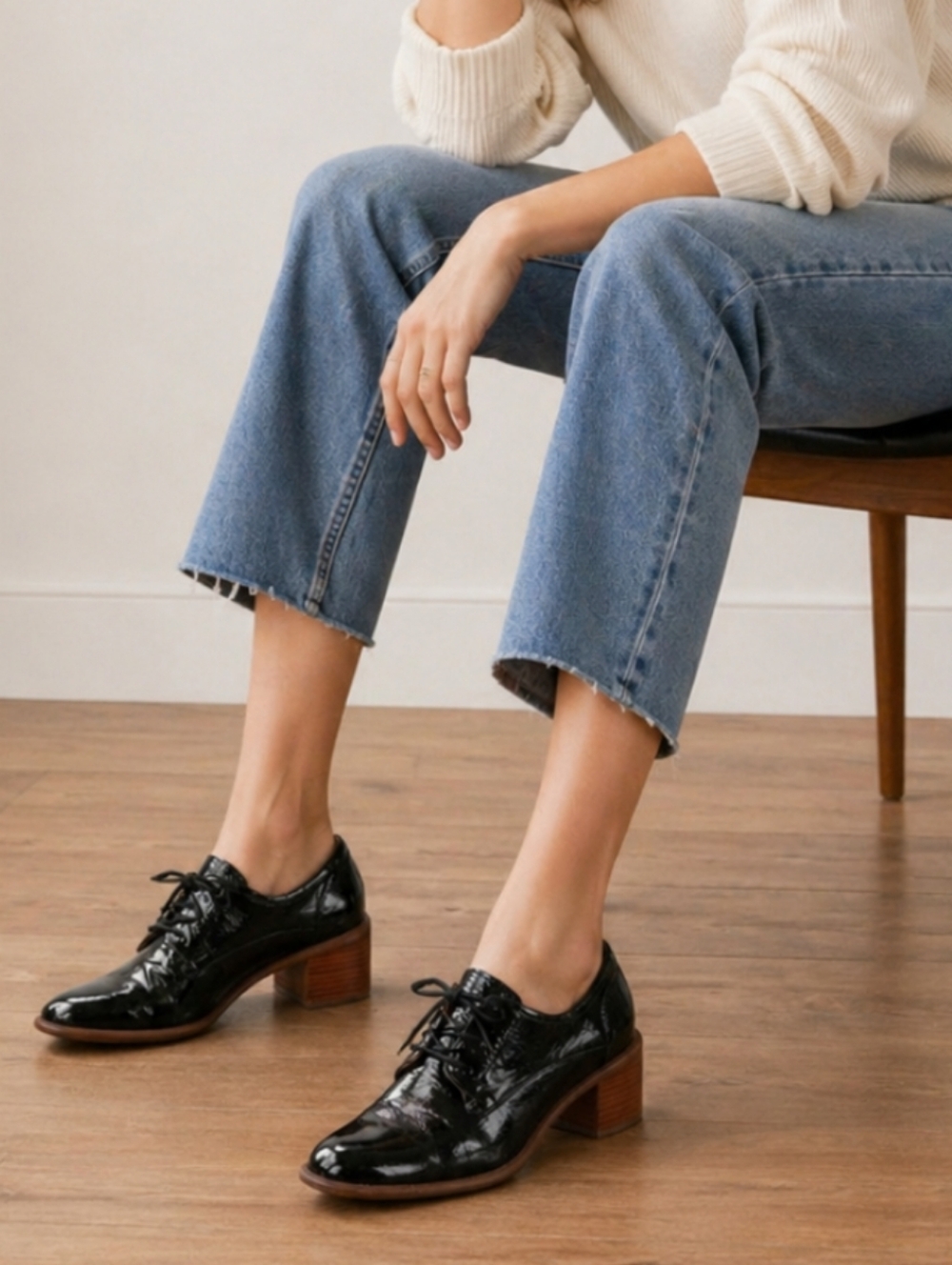 Sofft Leather Patience Lace Up Oxford Heel 8.5